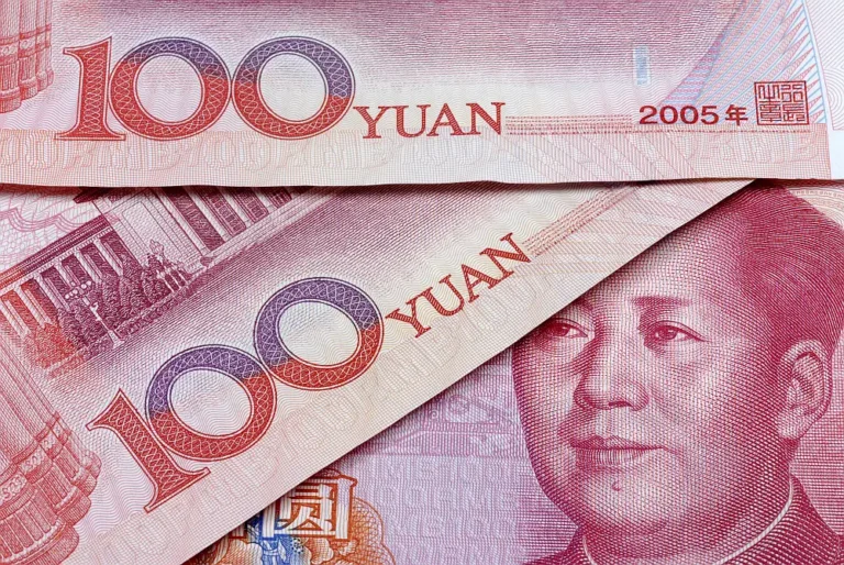 Chinese Banks Get Rid Of Dollars On Swap Markets